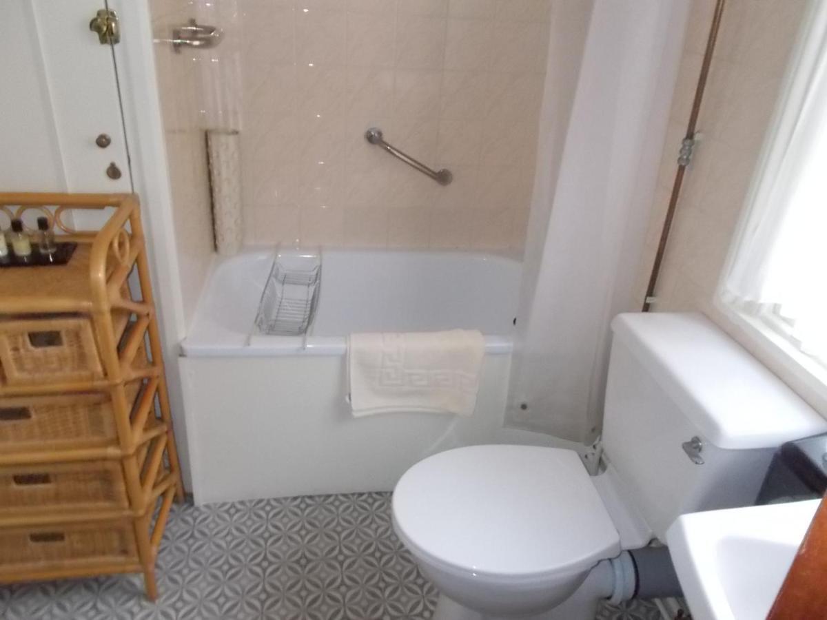 The Beaumont Bed & Breakfast Sittingbourne Dış mekan fotoğraf