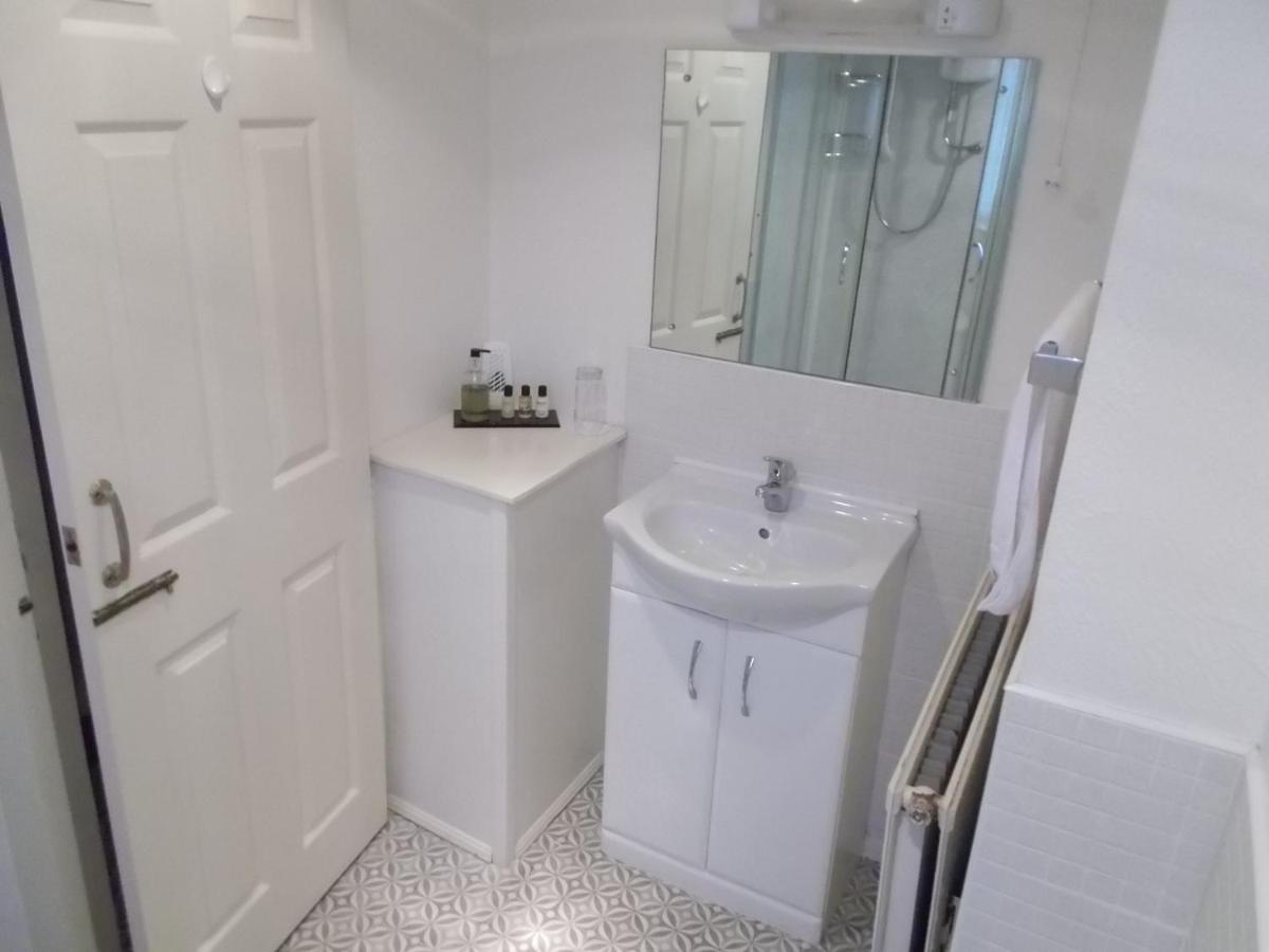 The Beaumont Bed & Breakfast Sittingbourne Dış mekan fotoğraf